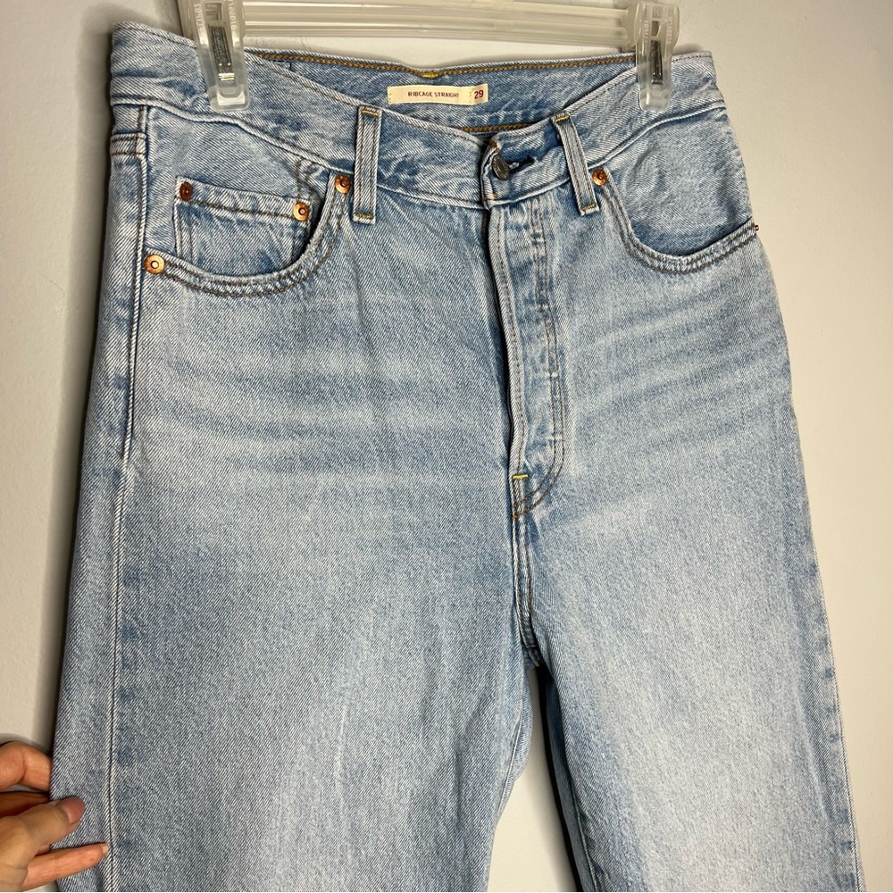 Levi Big E Vintage Style High Waisted Light Wash Ribcage Straight Jeans - Picture 5 of 10